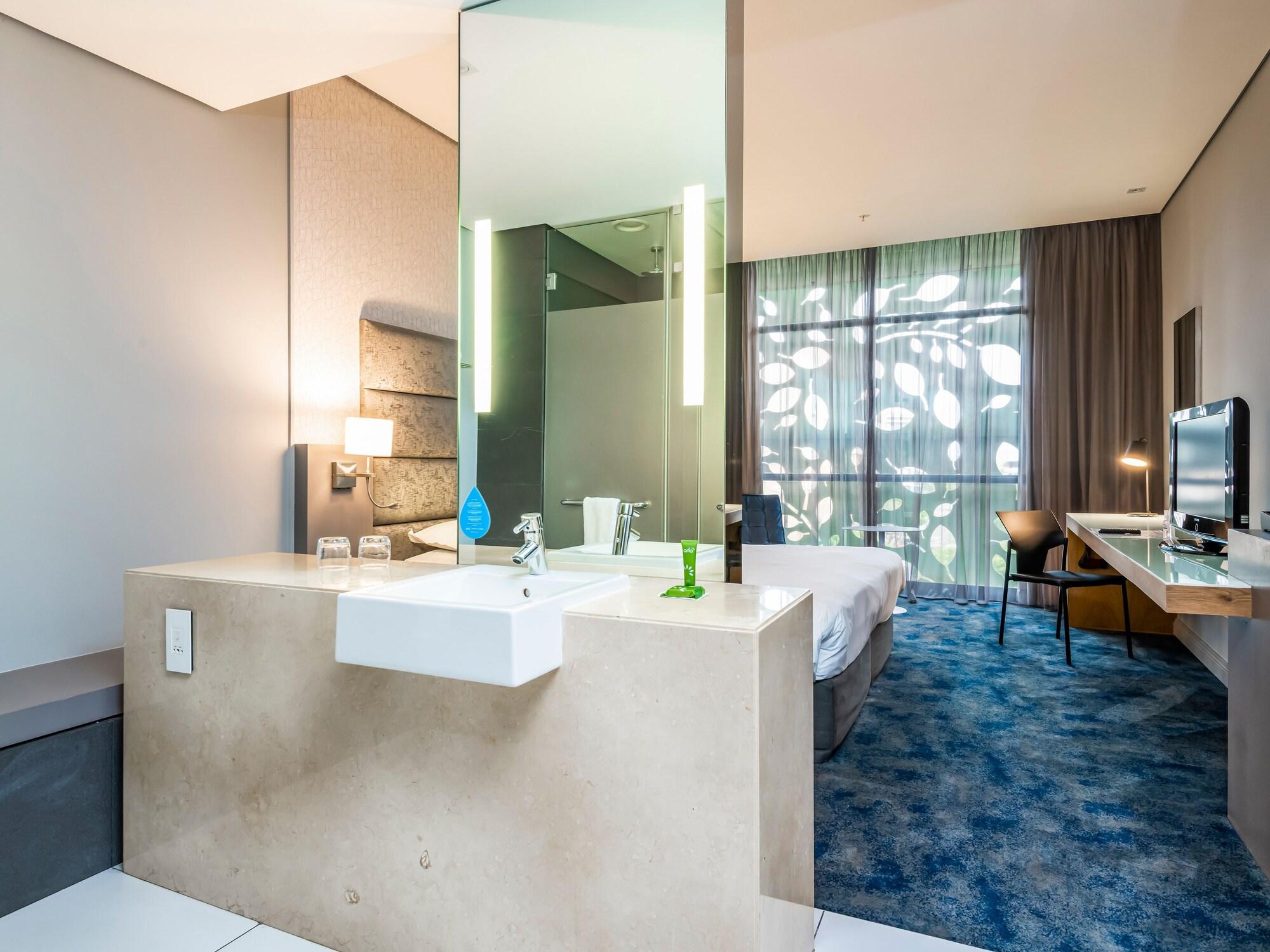 Aha Gateway Hotel Umhlanga Durban Exterior photo